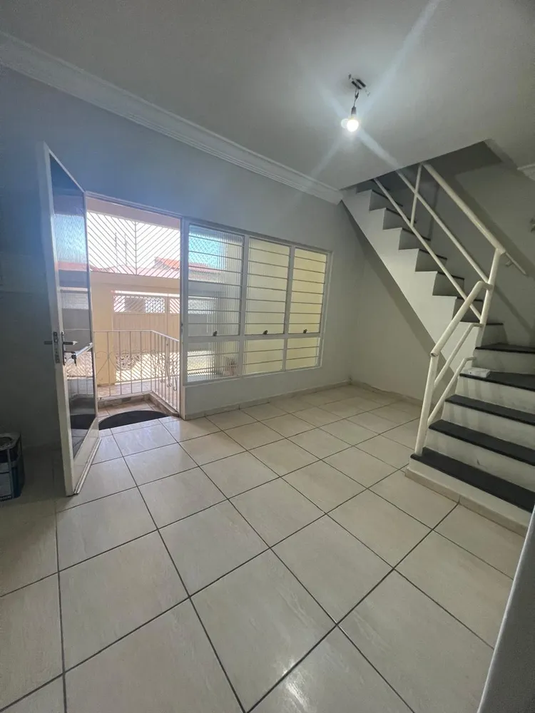 Casa, 3 quartos, 214 m² - Foto 15