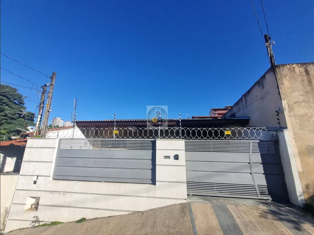 Casa, 4 quartos, 224 m² - Foto 2
