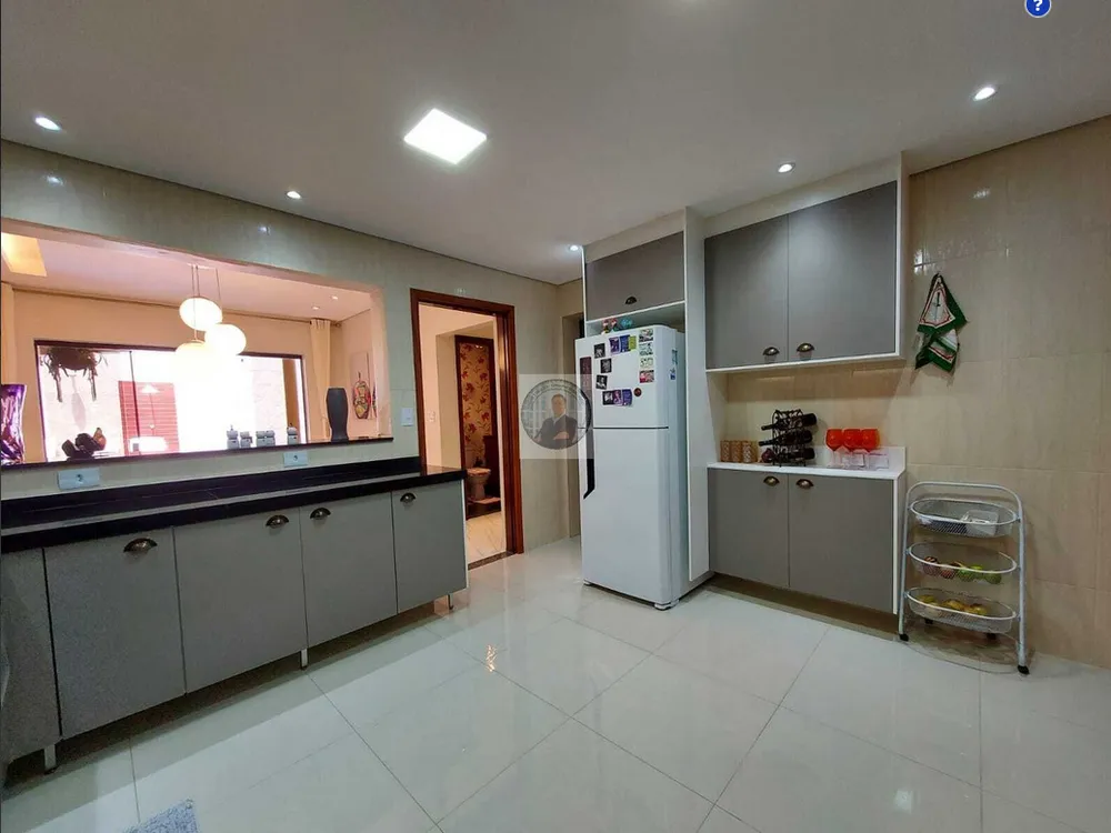 Sobrado, 5 quartos, 338 m² - Foto 5