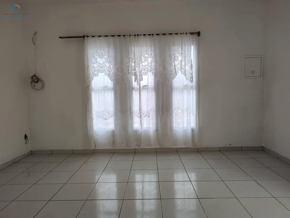 Casa, 2 quartos, 200 m² - Foto 3