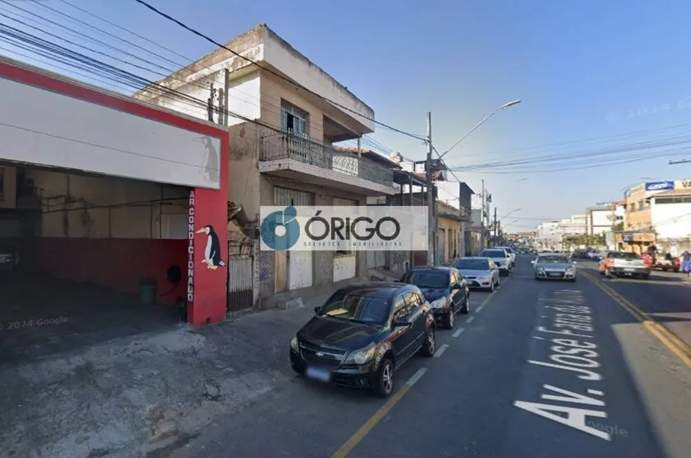 Casa, 3 quartos, 360 m² - Foto 1
