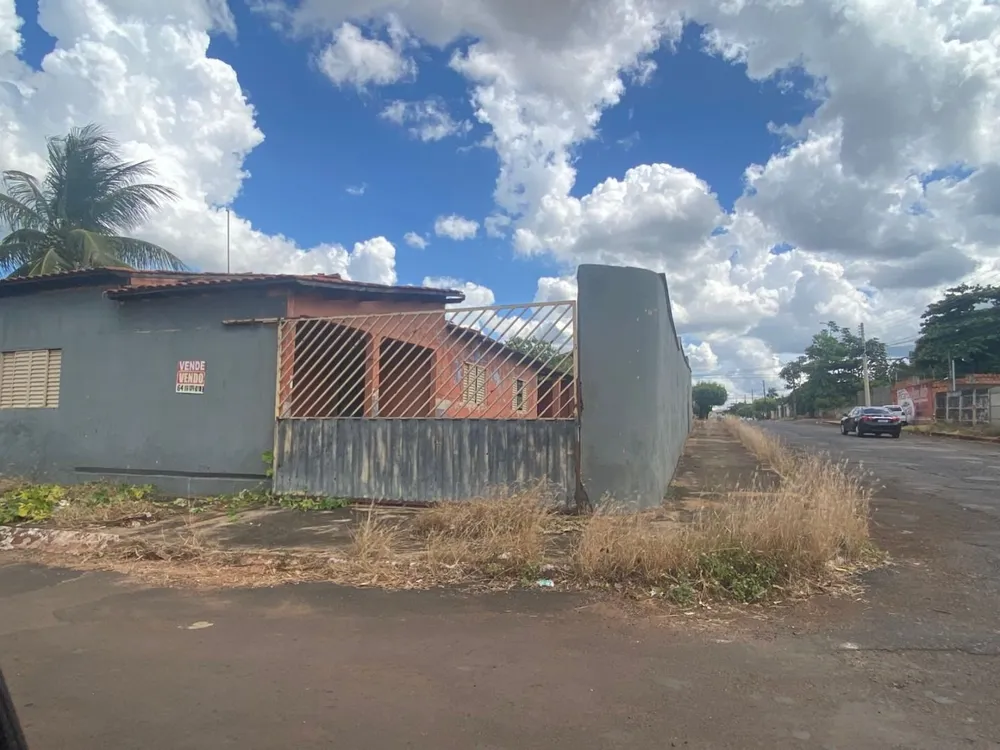 Casa, 1 quarto, 160 m² - Foto 2