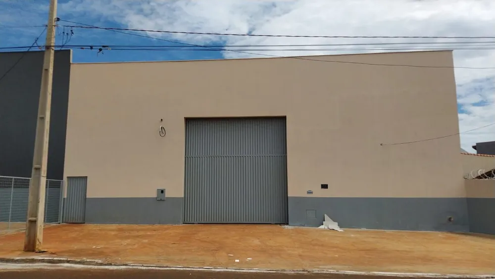 Depósito-Galpão, 1015 m² - Foto 1