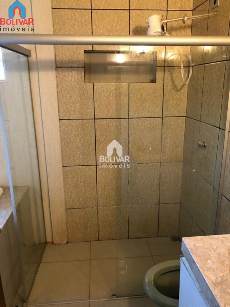 Casa à venda com 2 quartos, 360M2 - Foto 2