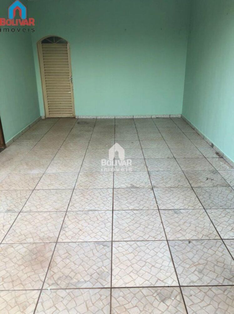 Casa à venda com 2 quartos, 360M2 - Foto 1