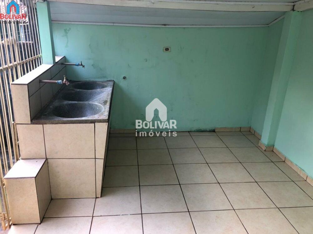 Casa à venda com 2 quartos, 360M2 - Foto 4