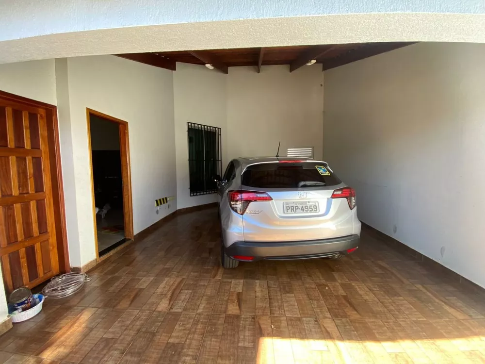 Casa à venda com 3 quartos, 125m² - Foto 2