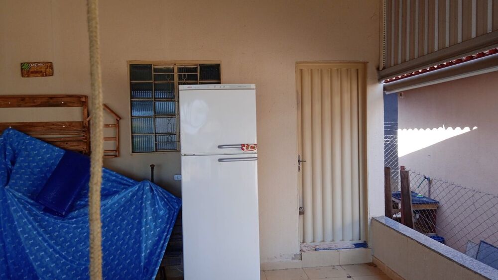 Chácara à venda com 3 quartos, 276M2 - Foto 3