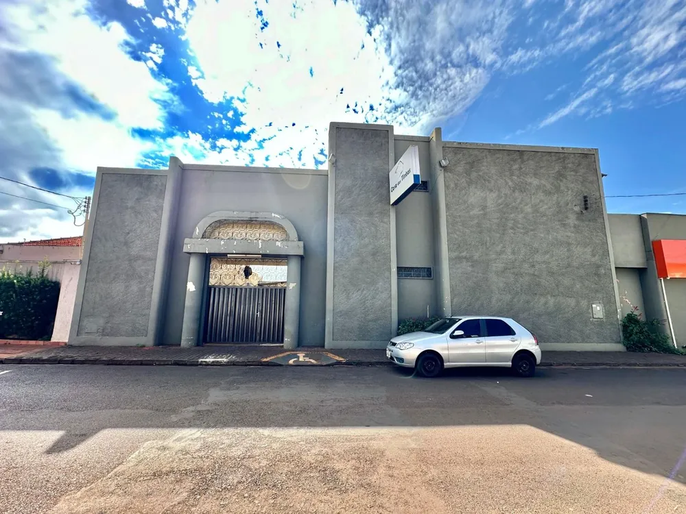 Prédio Inteiro, 970 m² - Foto 1