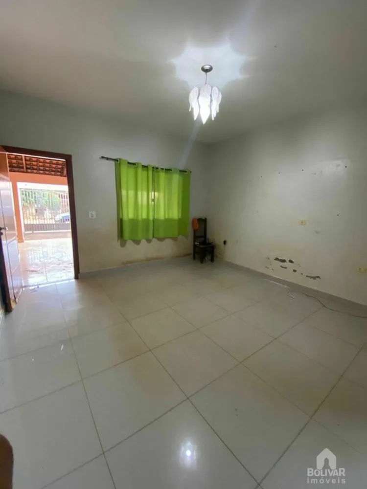 Casa, 3 quartos, 194 m² - Foto 1