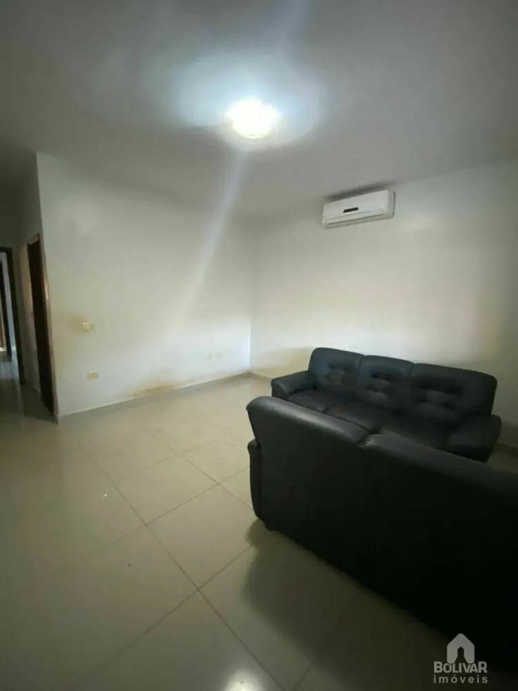 Casa, 3 quartos, 194 m² - Foto 3