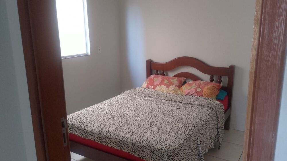 Casa à venda com 2 quartos, 45m² - Foto 2