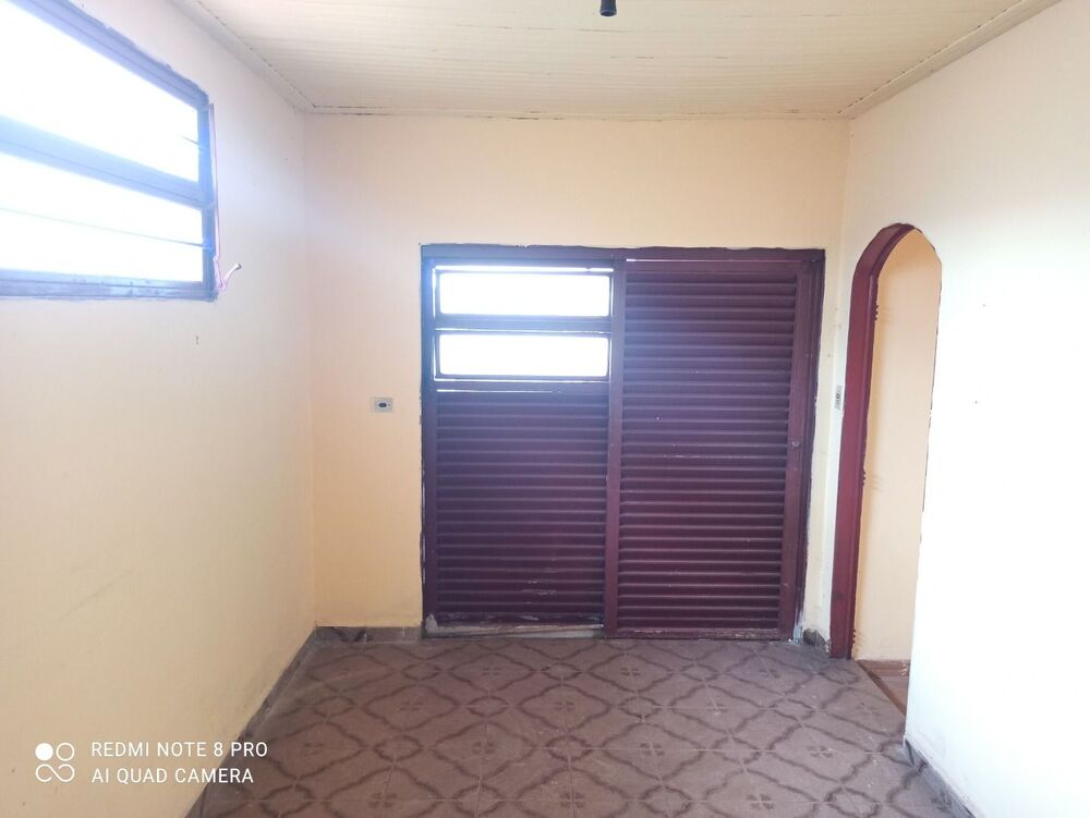 Casa à venda com 3 quartos, 70m² - Foto 3