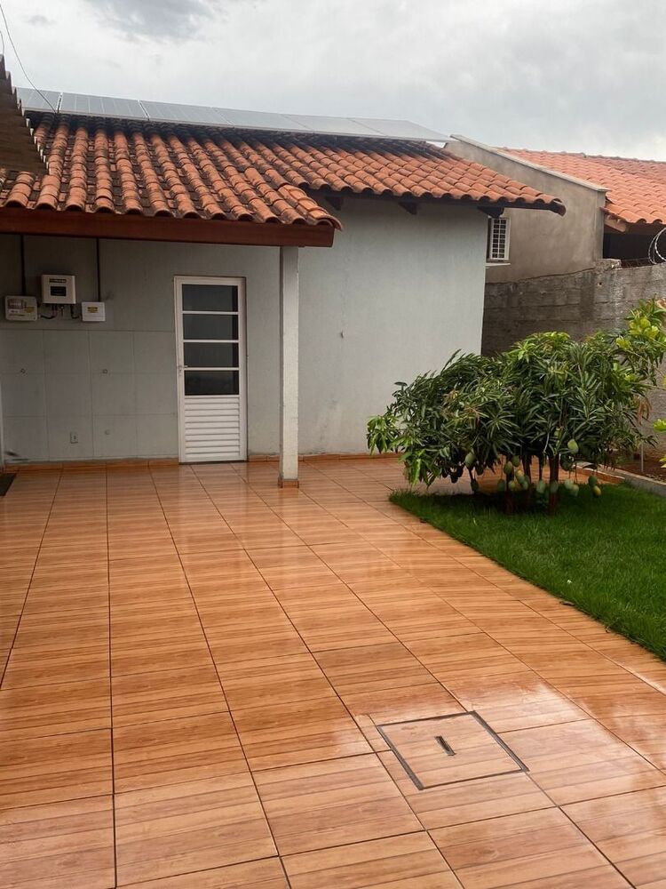 Casa à venda com 2 quartos, 110m² - Foto 3