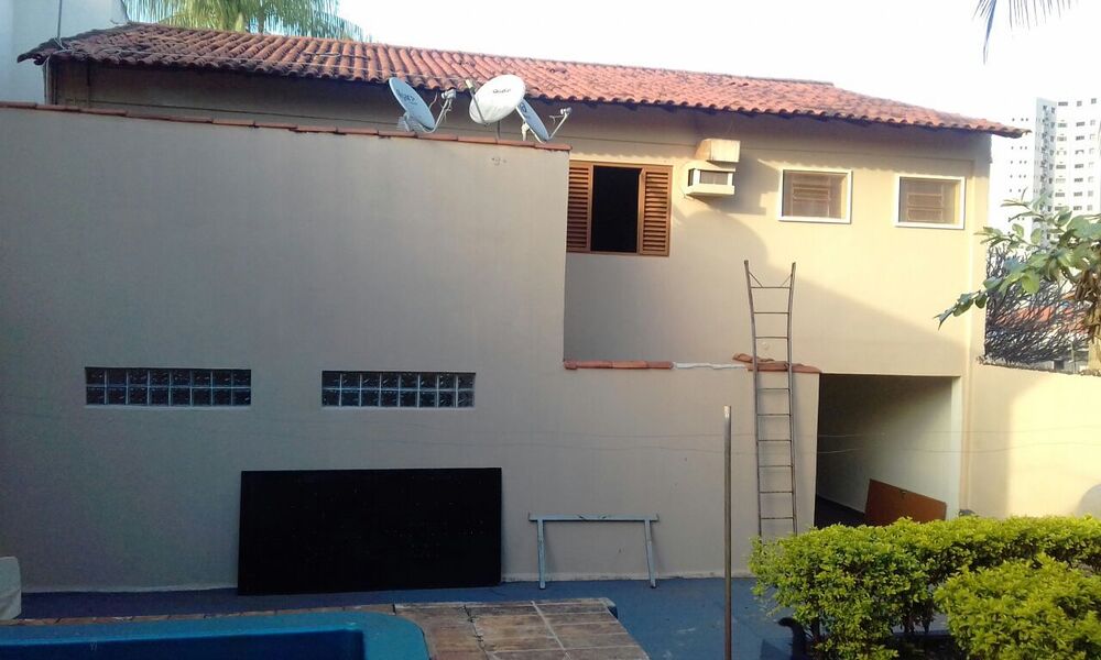 Casa à venda com 4 quartos, 360m² - Foto 2