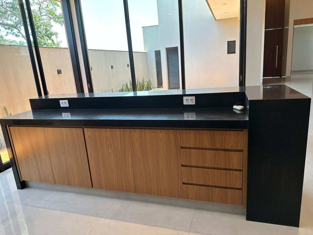 Casa de Condomínio à venda com 3 quartos, 257m² - Foto 5