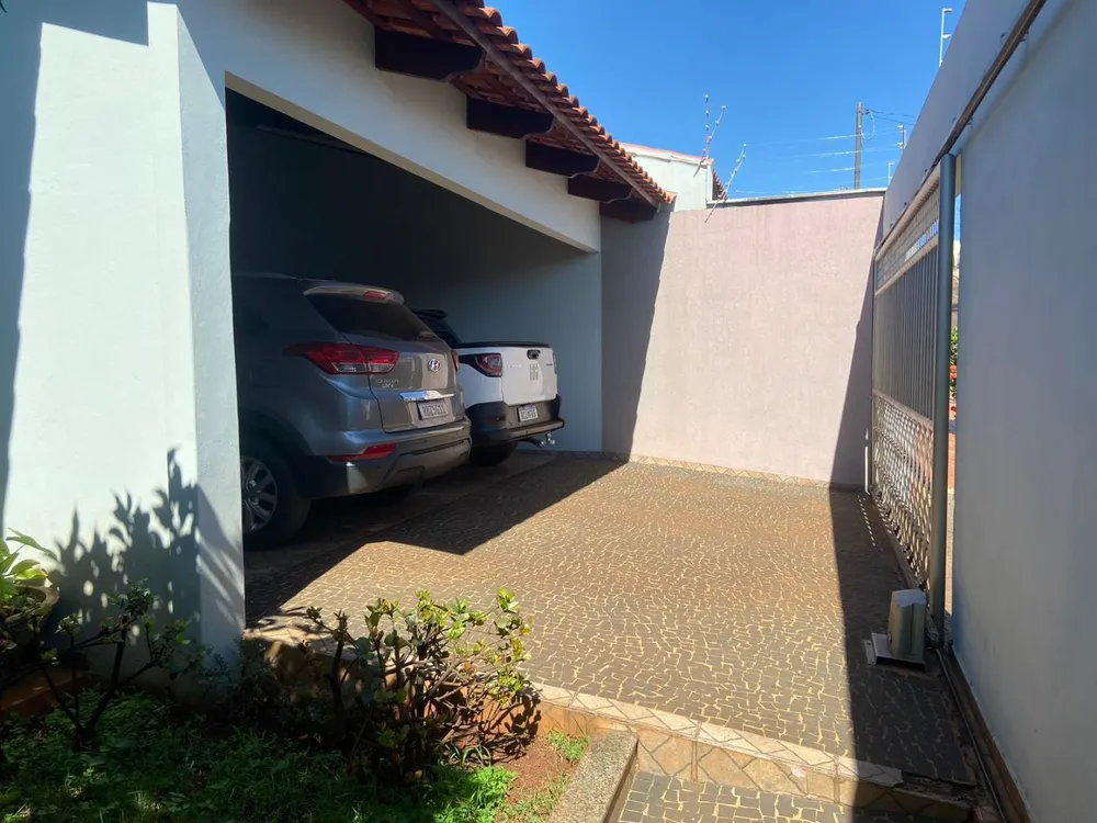 Casa, 3 quartos, 260 m² - Foto 1