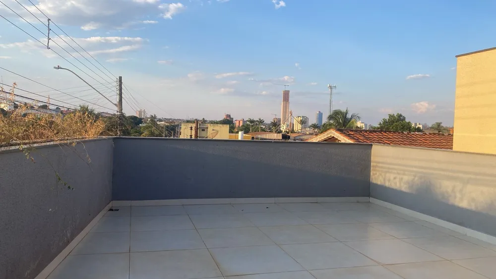 Casa, 3 quartos, 190 m² - Foto 2