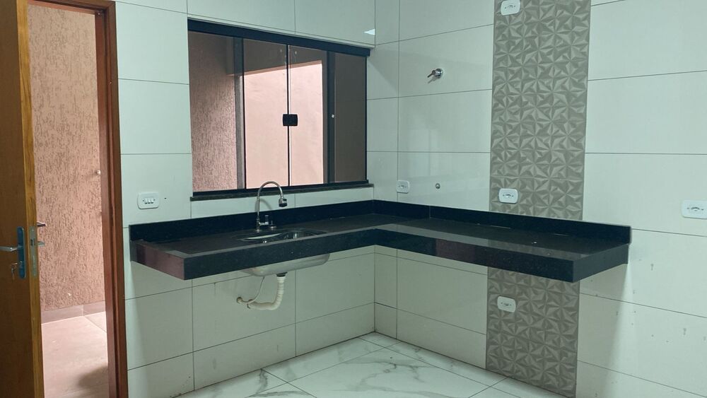 Casa, 3 quartos, 104 m² - Foto 1
