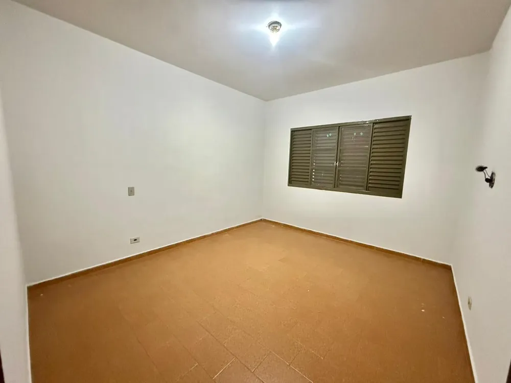 Casa, 3 quartos, 180 m² - Foto 2