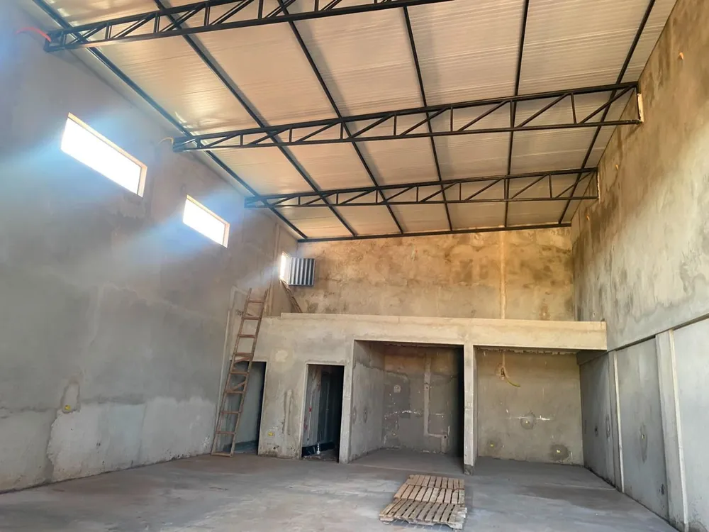 Depósito-Galpão, 200 m² - Foto 2