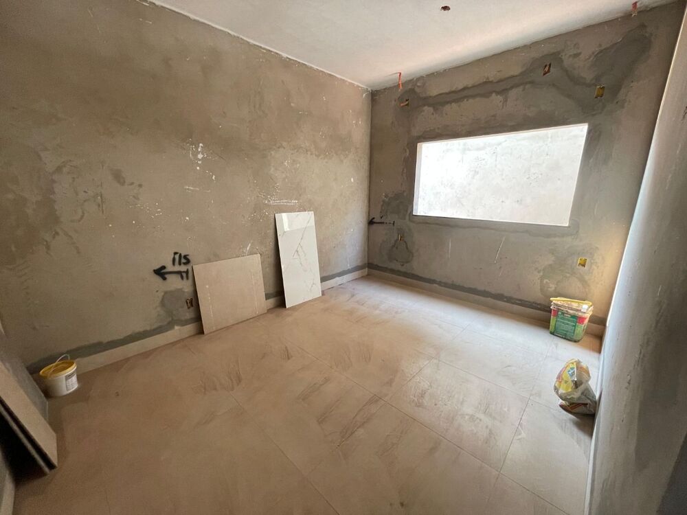 Casa à venda com 2 quartos, 96m² - Foto 1