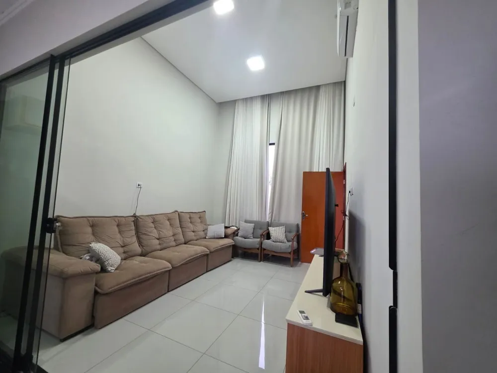 Casa, 3 quartos, 126 m² - Foto 1
