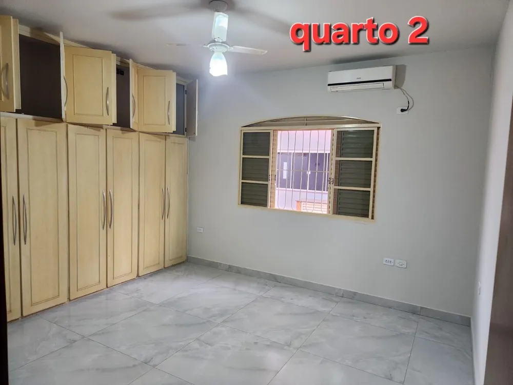 Casa, 3 quartos, 204 m² - Foto 3