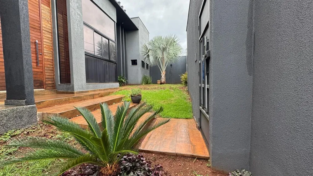 Casa, 3 quartos, 302 m² - Foto 1