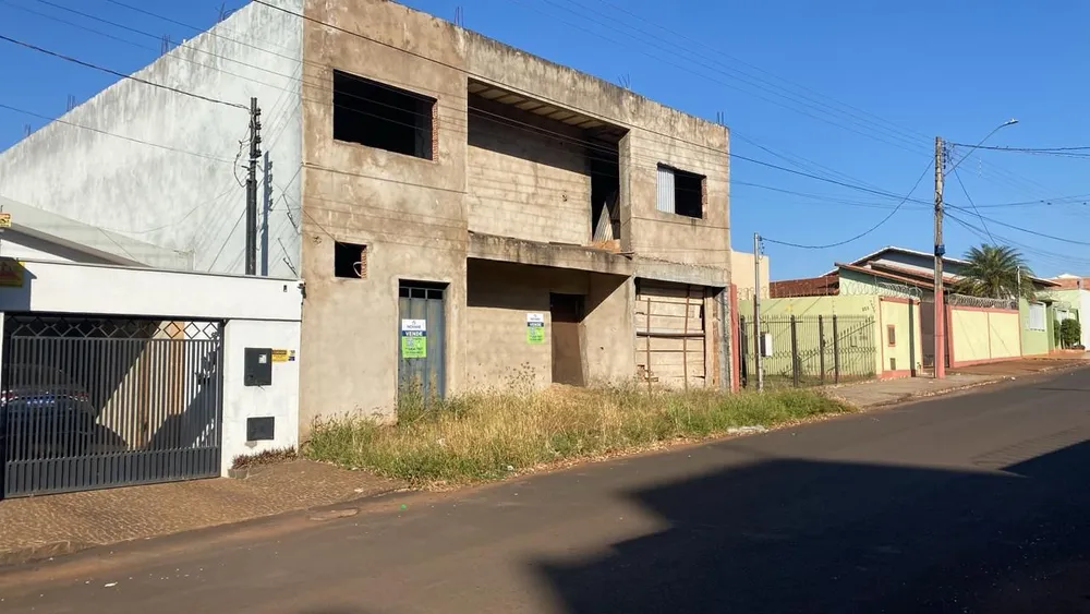 Casa, 598 m² - Foto 2