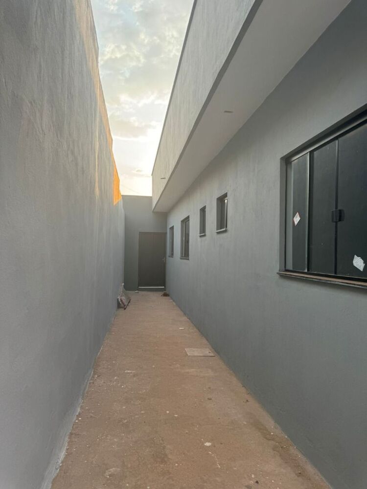 Casa à venda com 3 quartos, 150m² - Foto 4
