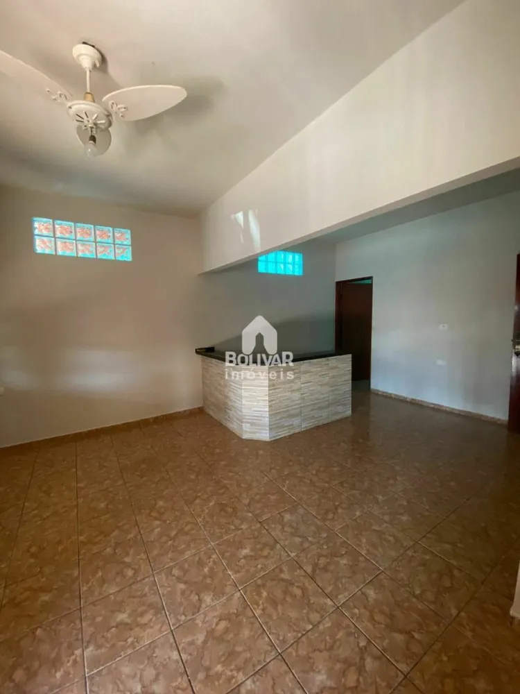 Casa, 2 quartos, 183 m² - Foto 3
