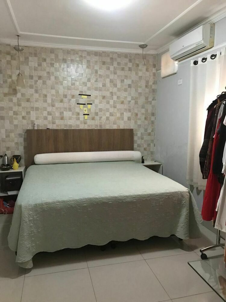 Casa para alugar com 3 quartos, 200m² - Foto 8