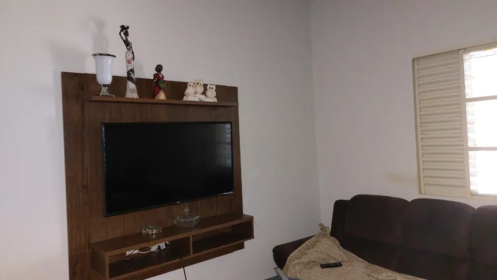Casa, 3 quartos, 210 m² - Foto 2