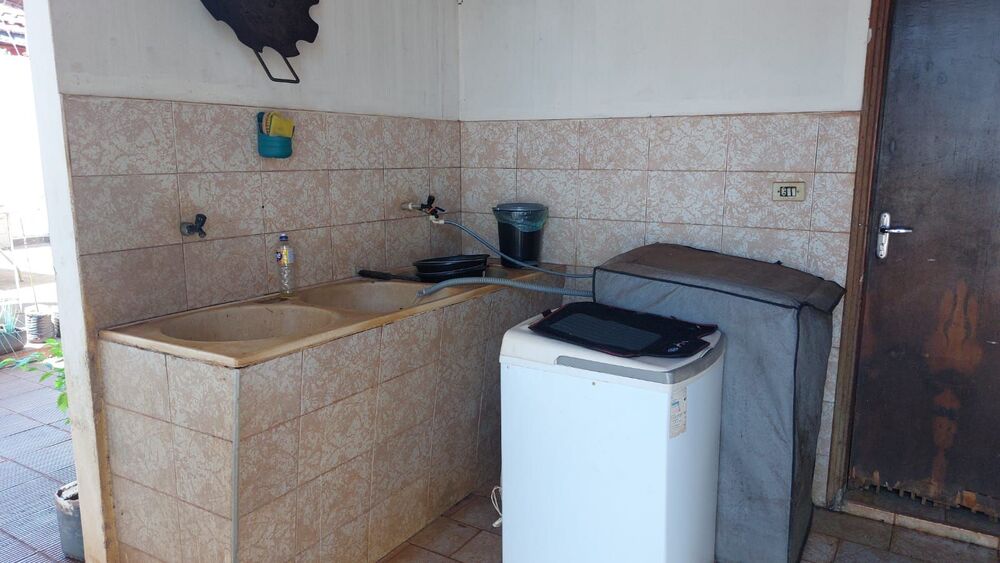 Casa à venda com 3 quartos, 210m² - Foto 11