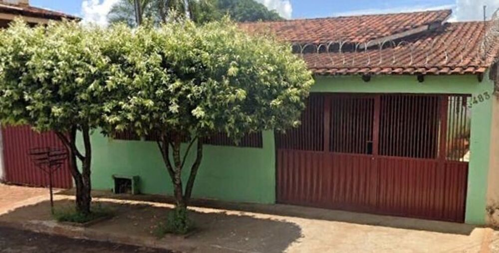 Casa à venda com 3 quartos, 140m² - Foto 1