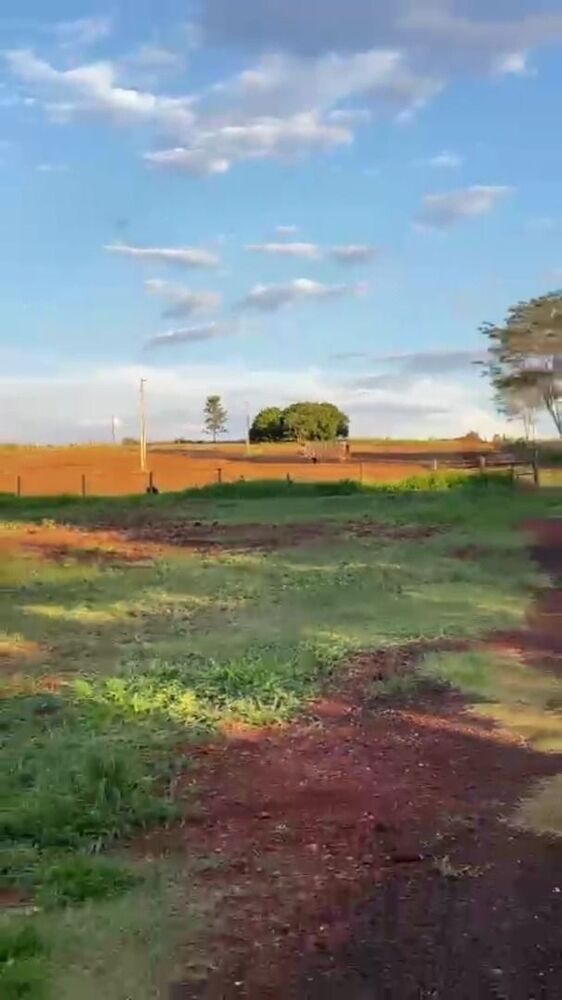Sítio à venda com 2 quartos, 78m² - Foto 2