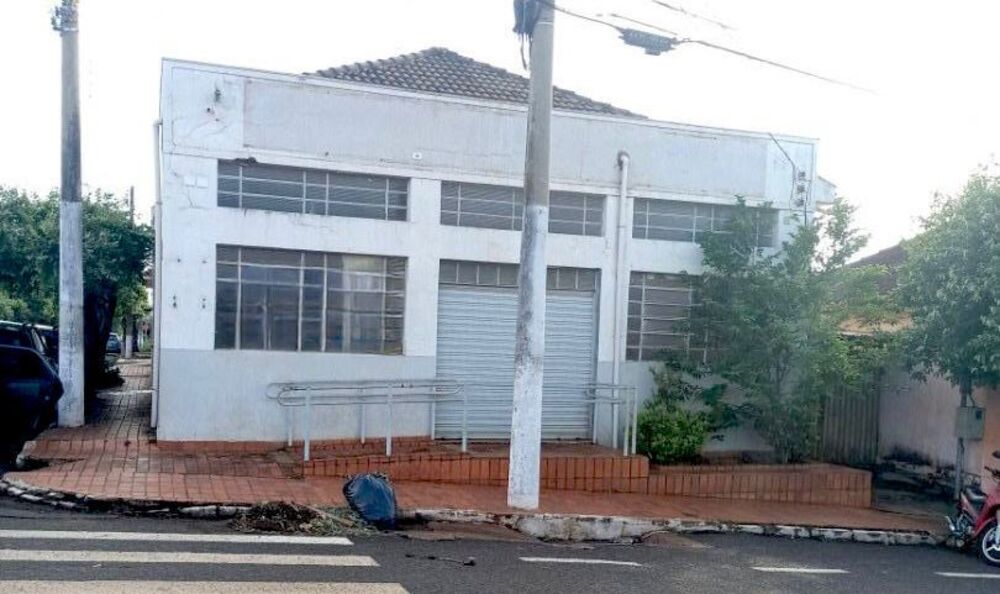 Prédio Inteiro à venda e aluguel, 165m² - Foto 2