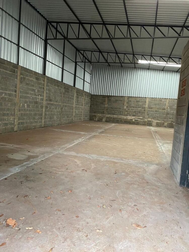 Depósito-Galpão, 200 m² - Foto 2