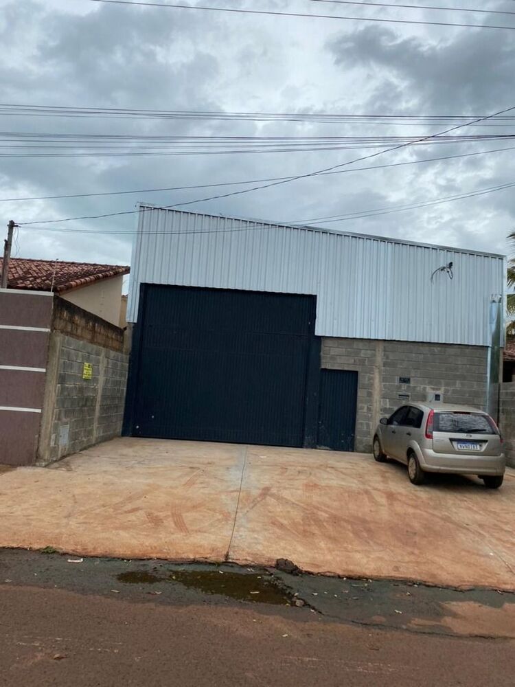 Depósito-Galpão, 200 m² - Foto 1