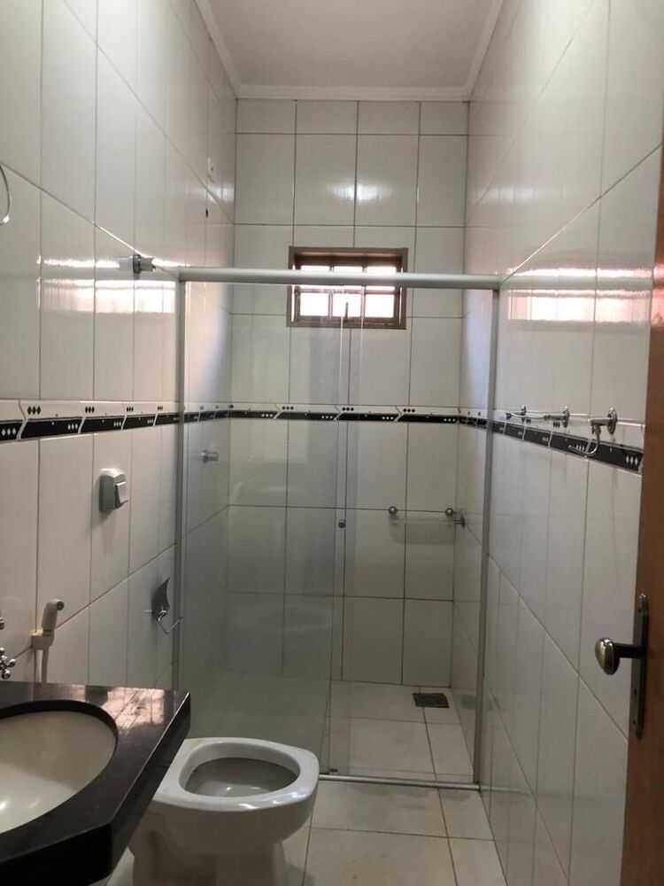 Casa à venda com 3 quartos, 180m² - Foto 3