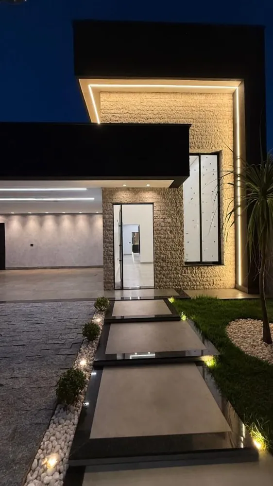 Casa, 3 quartos, 223 m² - Foto 2