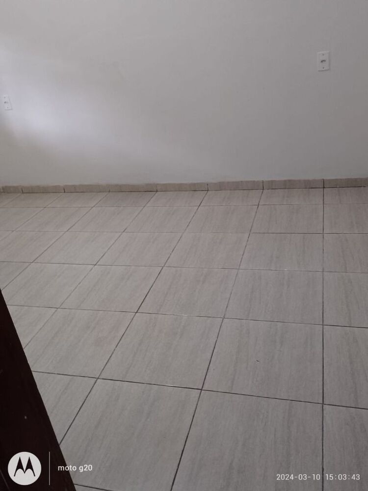 Casa à venda com 2 quartos, 106m² - Foto 4
