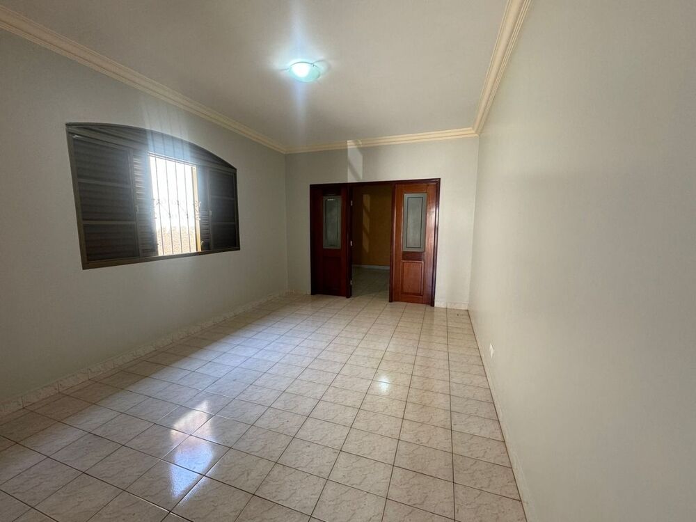 Casa à venda com 3 quartos, 214m² - Foto 27