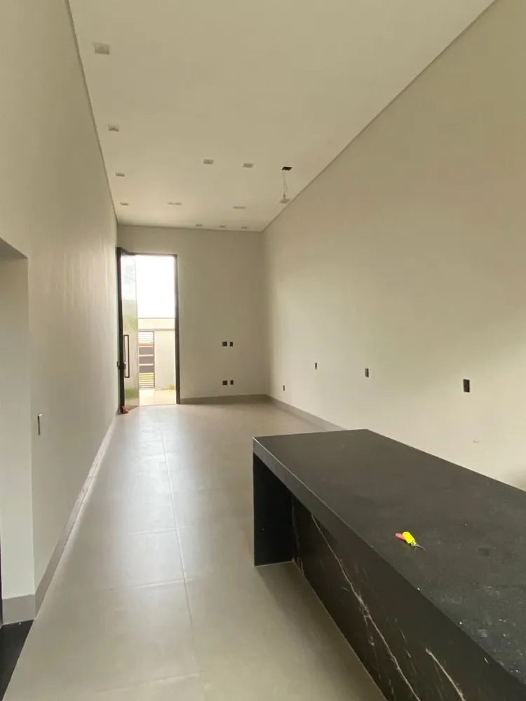 Casa, 3 quartos, 176 m² - Foto 2
