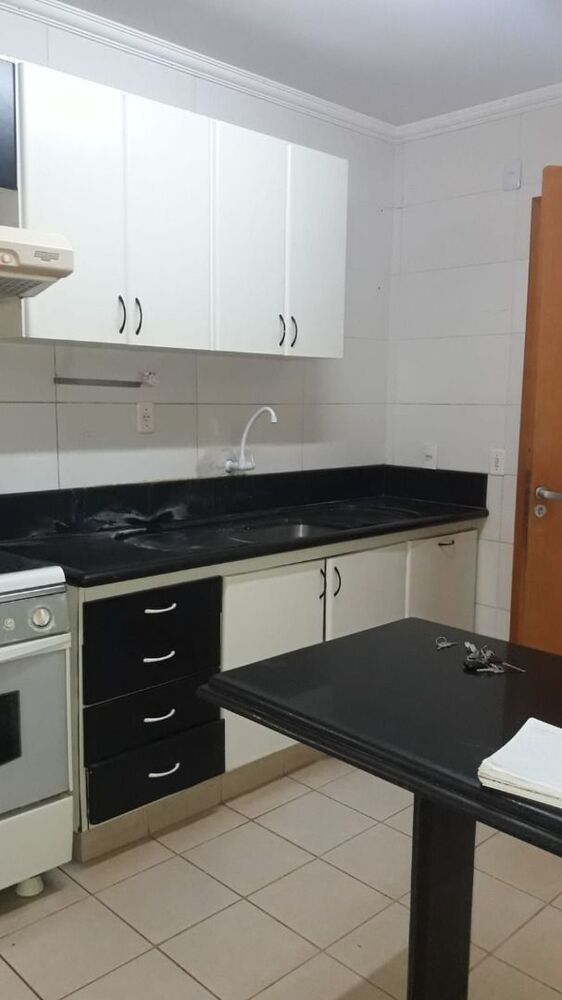 Apartamento à venda com 3 quartos, 116m² - Foto 4