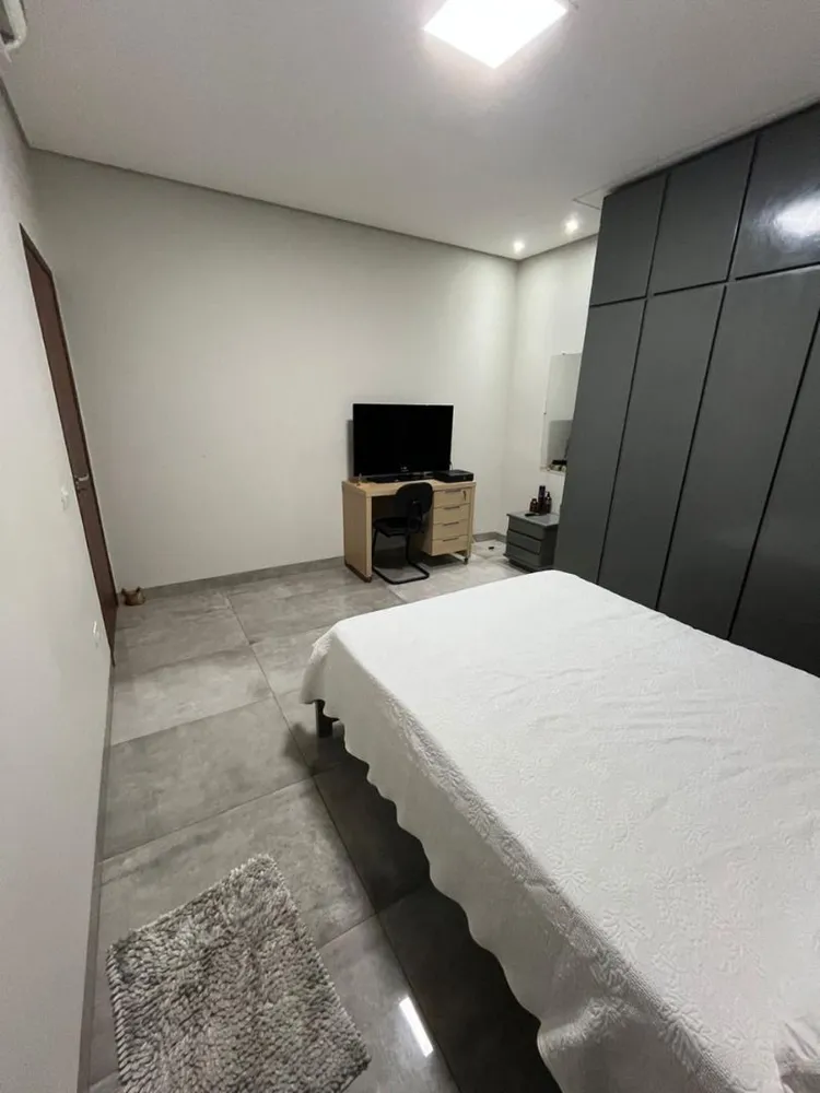 Casa, 3 quartos, 569 m² - Foto 2