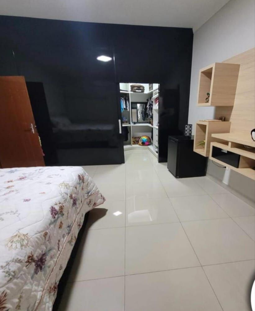 Casa à venda com 2 quartos, 150m² - Foto 4