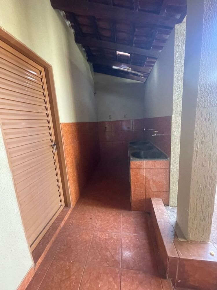 Casa, 3 quartos, 275 m² - Foto 4