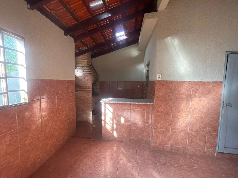 Casa, 3 quartos, 275 m² - Foto 4